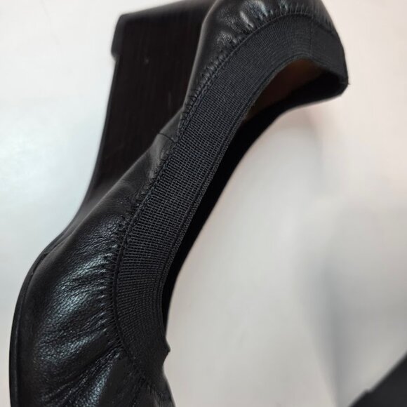 Tory Burch Black Leather Jolie Wedge Cap Toe Pumps 8.5 - Picture 9 of 13